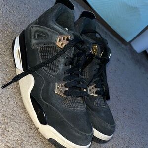 Air Jordan 4 Retro Black Sneakers